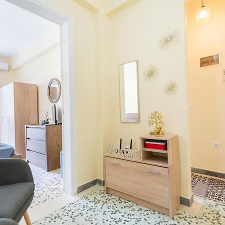 Cozy Platytera Apartment