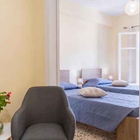 Cozy Platytera Apartment