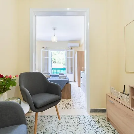 Cozy Platytera Apartment