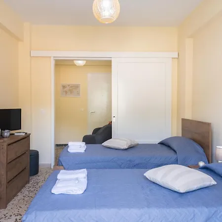 Cozy Platytera Apartment